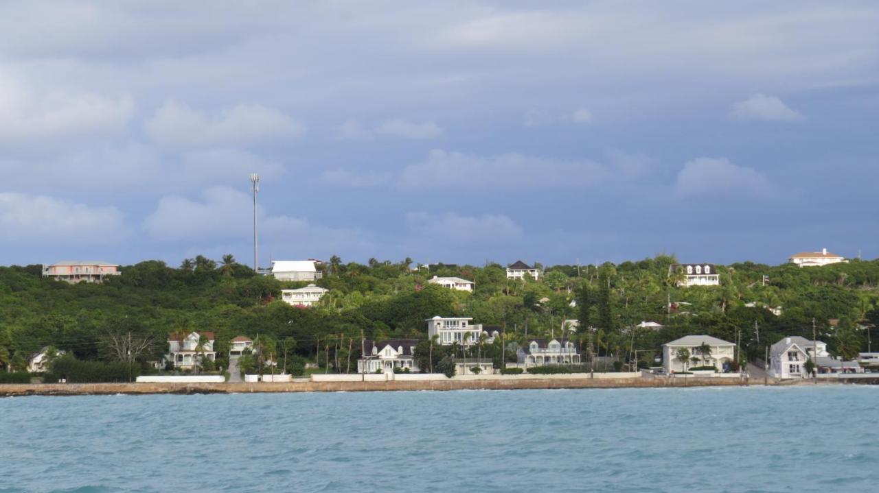 Shangri-La & Orchid Cottage Home Governor's Harbour Exterior photo